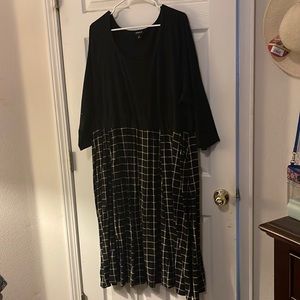 Torrid size 4. Aline dress
